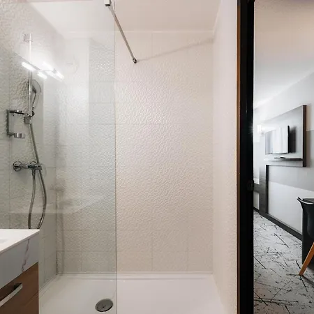 Best Western Portes D'Aquitaine Agen Sud-2