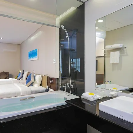 Central Palace Hotel-3