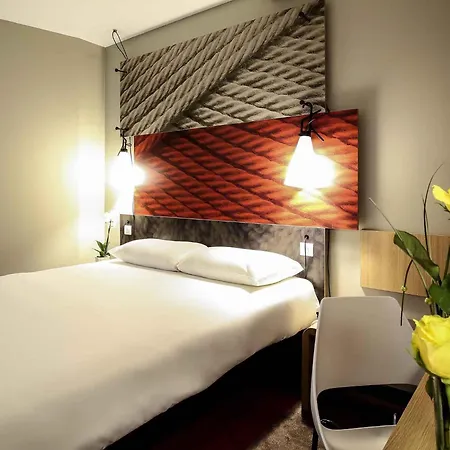 Ibis Niort Est Mendes France-3
