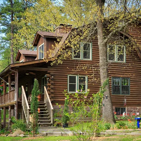 Tiffany'S Bed And Breakfast-2