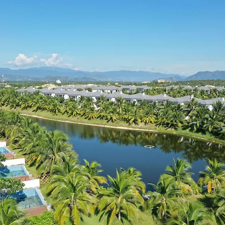 Meliá Vinpearl Cam Ranh Beach Resort-3