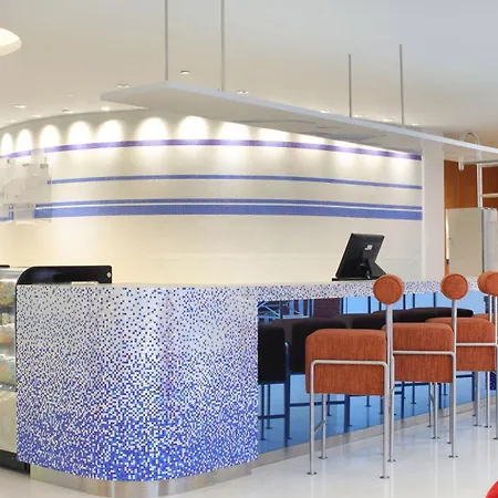 Holiday Inn Express Baruna By Ihg-3
