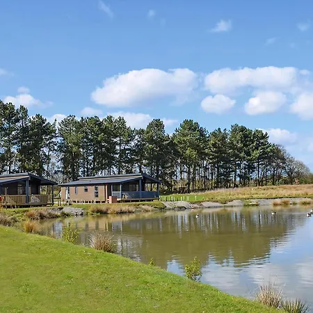 Woodhall Country Park Lodges-3