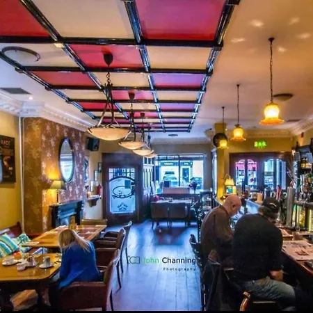 Horans Bar And Restaurant-2