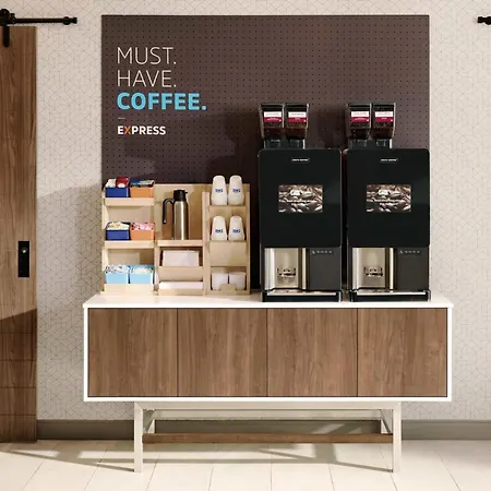 Holiday Inn Express & Suites - Lenexa - Overland Park Area By Ihg-3