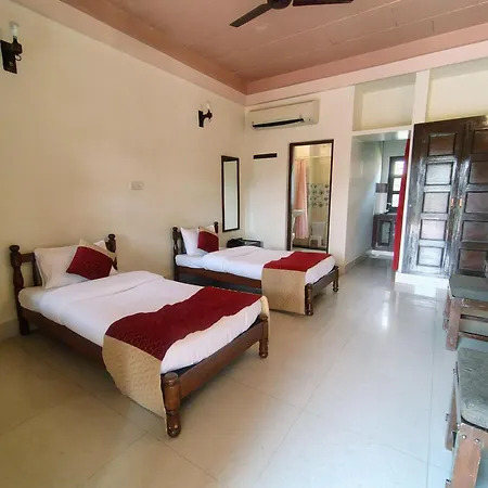 Mvt Guesthouse & Restaurant-2