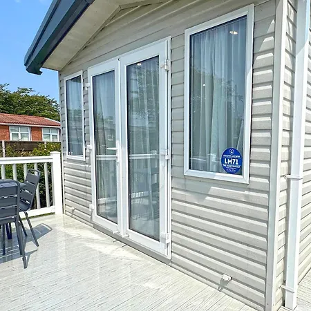 Golden Anchor Caravan Park-3