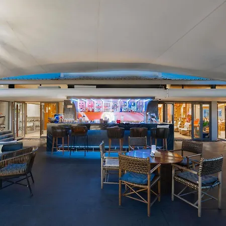 Mercure Phuket Patong Journeyhub-3