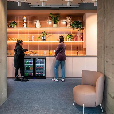 Ibis Budget Gent Centrum Dampoort-3