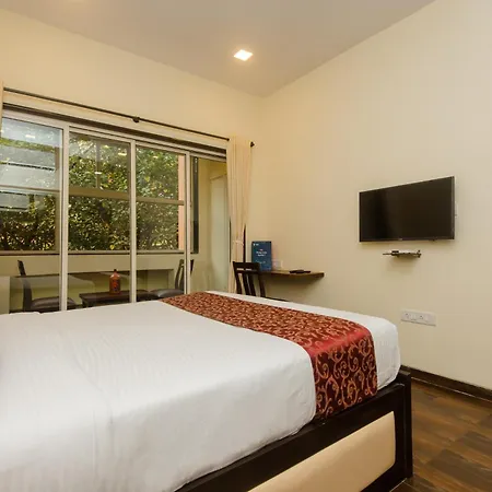 Hotel O Divine Residency Near Phoenix Marketcity-2