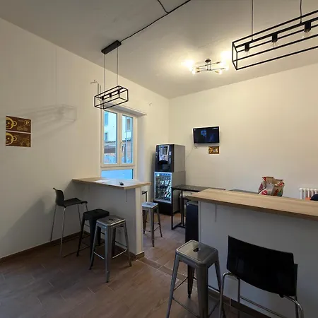Monkey Hostel Milano-2