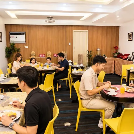 Amax Inn Makati-3