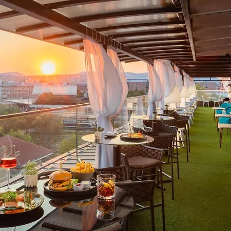 Mystery Hotel Budapest, Preferred Hotels & Resorts-2