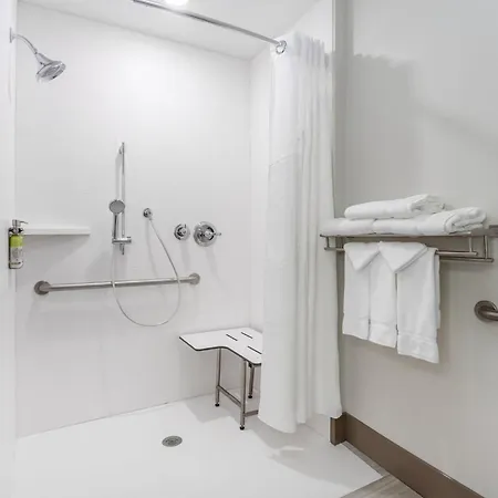 Holiday Inn Express & Suites Kearney By Ihg-2