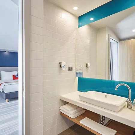 Holiday Inn Express - Istanbul - Atakoy Metro By Ihg-3