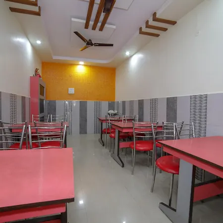 Spot On Hotel Ramgiri-3