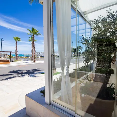 Bianco Riccio Suite Hotel-2