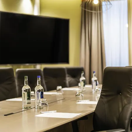 Novotel Leicester-3
