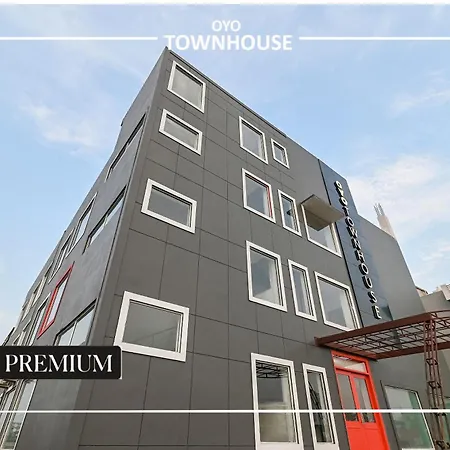 Townhouse D- Knowledge Park III-2