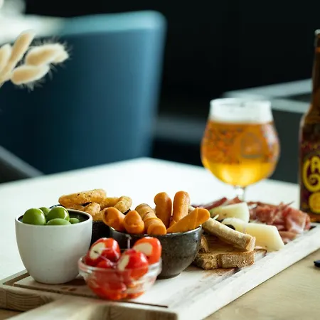 Holiday Inn Express Amsterdam - North Riverside By Ihg-3