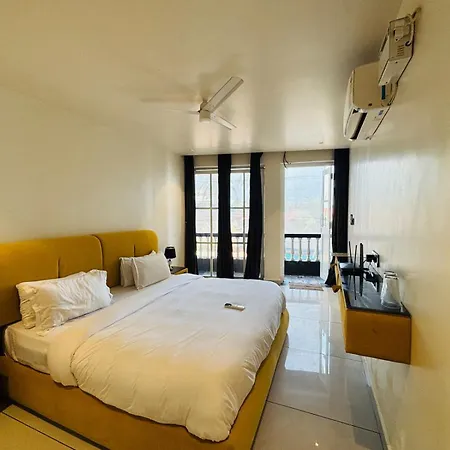 Baga Beach Sunset And Spa-3