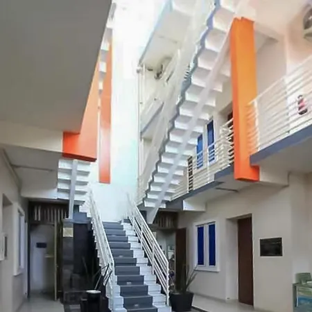 The Nancy'S Homestay Pekanbaru Mitra Reddoorz-3
