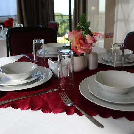 Royal Ushaka Hotel Morningside-2
