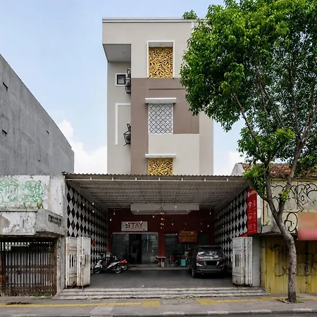 RedDoorz Syariah @ Jatinegara-3