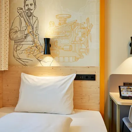 McDreams Hotel Ingolstadt-2
