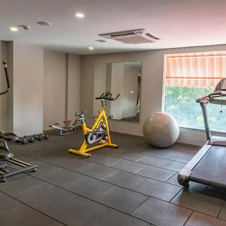 Hotel Le Amritam-2