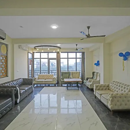 Oyo 79529 Heart Beat Hotel-2