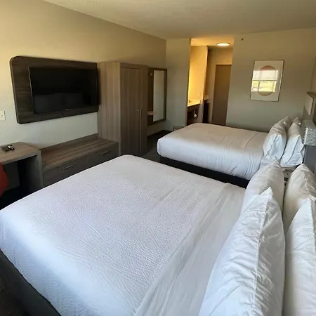 Holiday Inn Express - Wichita North - Park City By Ihg-3