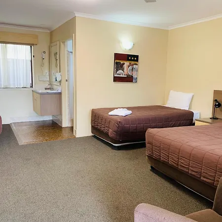 Milgate Motel-2