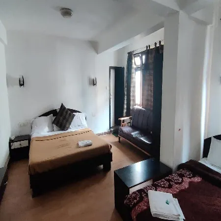 Capital O 8272 Hotel Pratigya Residency-3