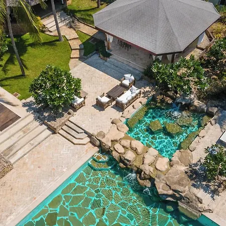 Lion In The Sun Boutique Hotel & Spa-2