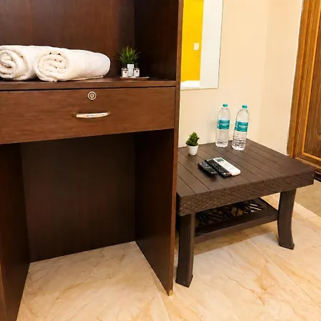 Hotel Candolim Aloft-3