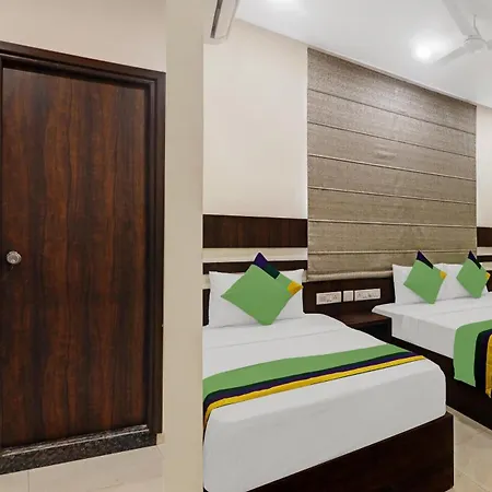 Treebo Arastu Grand-3
