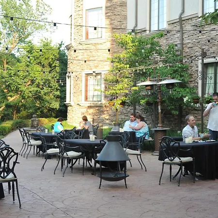 Chateau Avalon Hotel & Spa-2