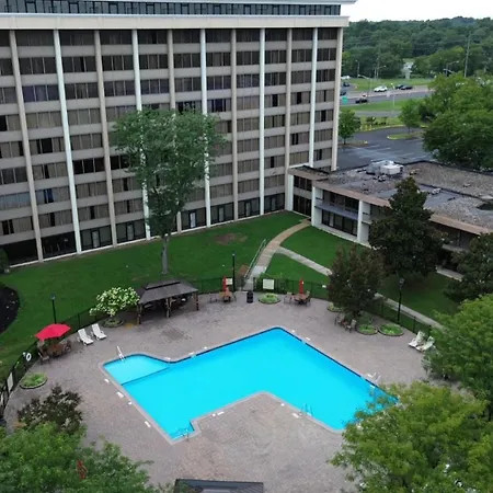 Grand Laurel Hotel-3