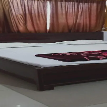 Hotel O Rr Guest House-3