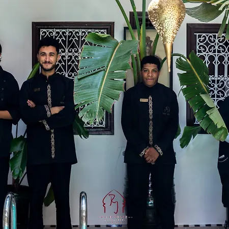 Riad Jolie-3