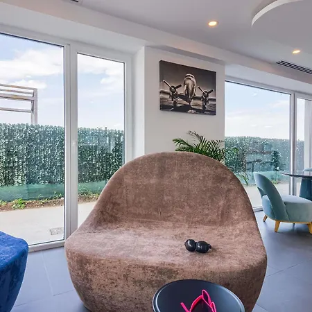 Ibis Styles Bucharest Airport-2