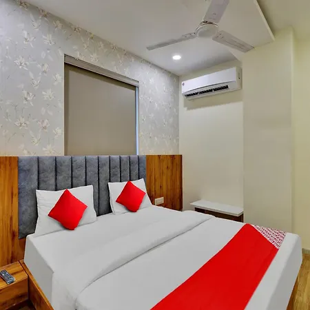 Hotel O Vr Inn Makar Pura Railway Station-3