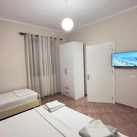 Mateo Villa Vlore-2