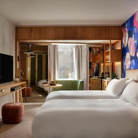 The Botree London, Curio Collection By Hilton-3