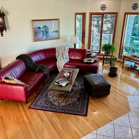 Rocky Mountain View Bed & Breakfast-2
