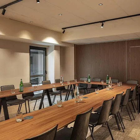 Novotel Orleans Centre Gare-2