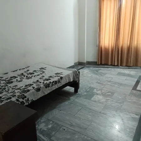 The Gujrat Guest House-3
