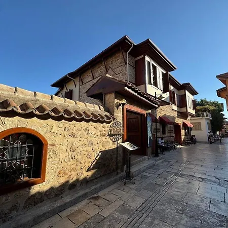 Belmondo Suites Old Town Antalya-3