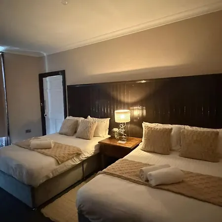 Luxe Rooms-3